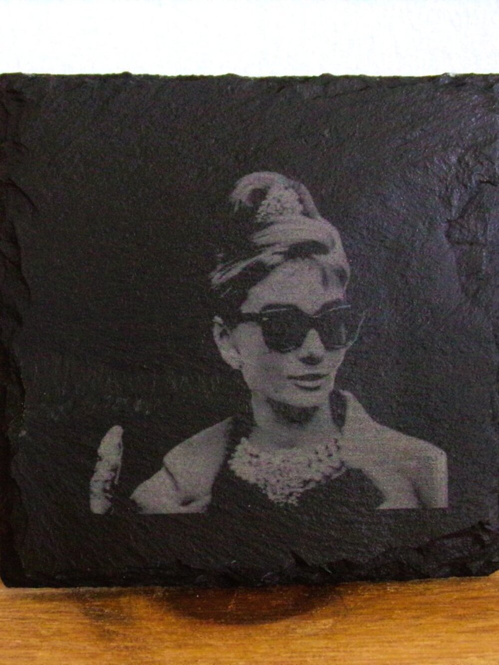 Audrey Hepburn Coasters (set of 4) - Picture 4 of 5